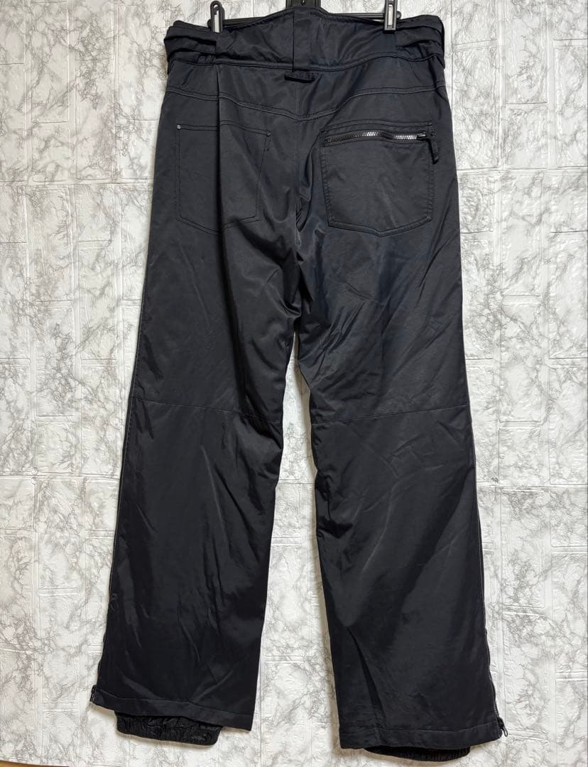 BILABONGビラボン　スノボウェア　スキーウェア　防水性・通気性　M