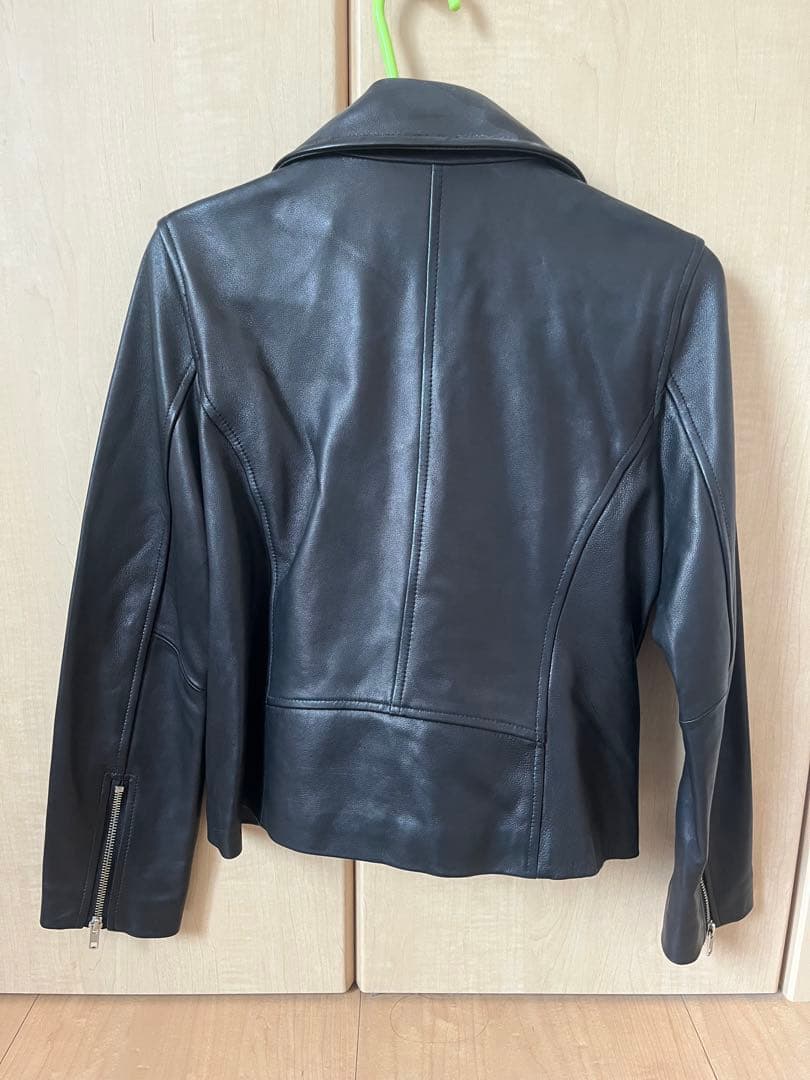 ブラック レザー ライダースジャケット