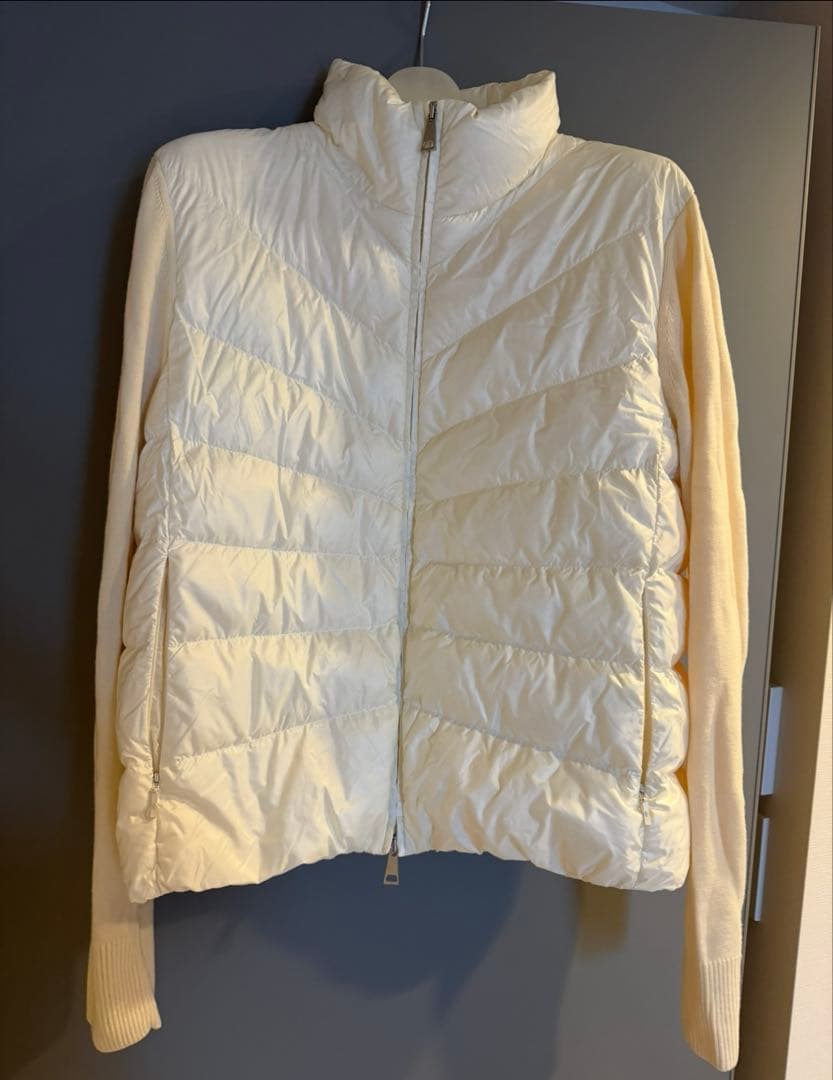 モンクレールダウン　ホワイトM