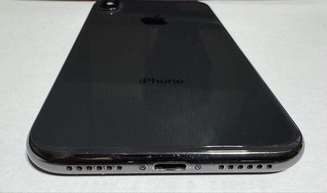 な*げ様 【バッテリー新品】Apple iPhone X スペースグレー 本体