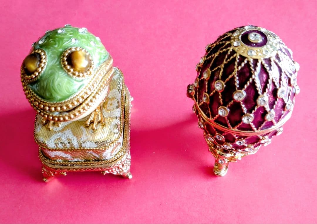 エッグアクセサリーケース