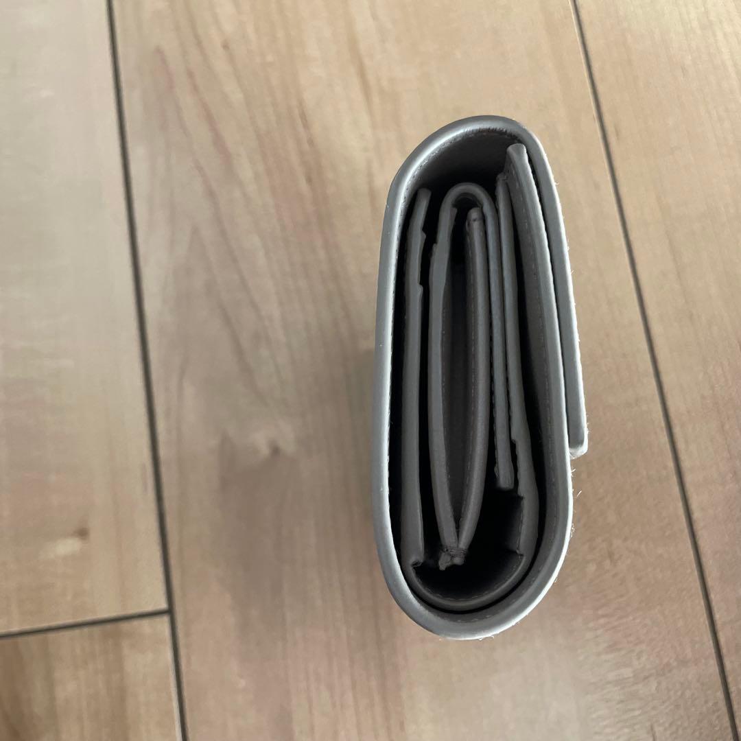 未使用級美品！　セリーヌ　三つ折り財布　トライフォールフォレット　箱付き