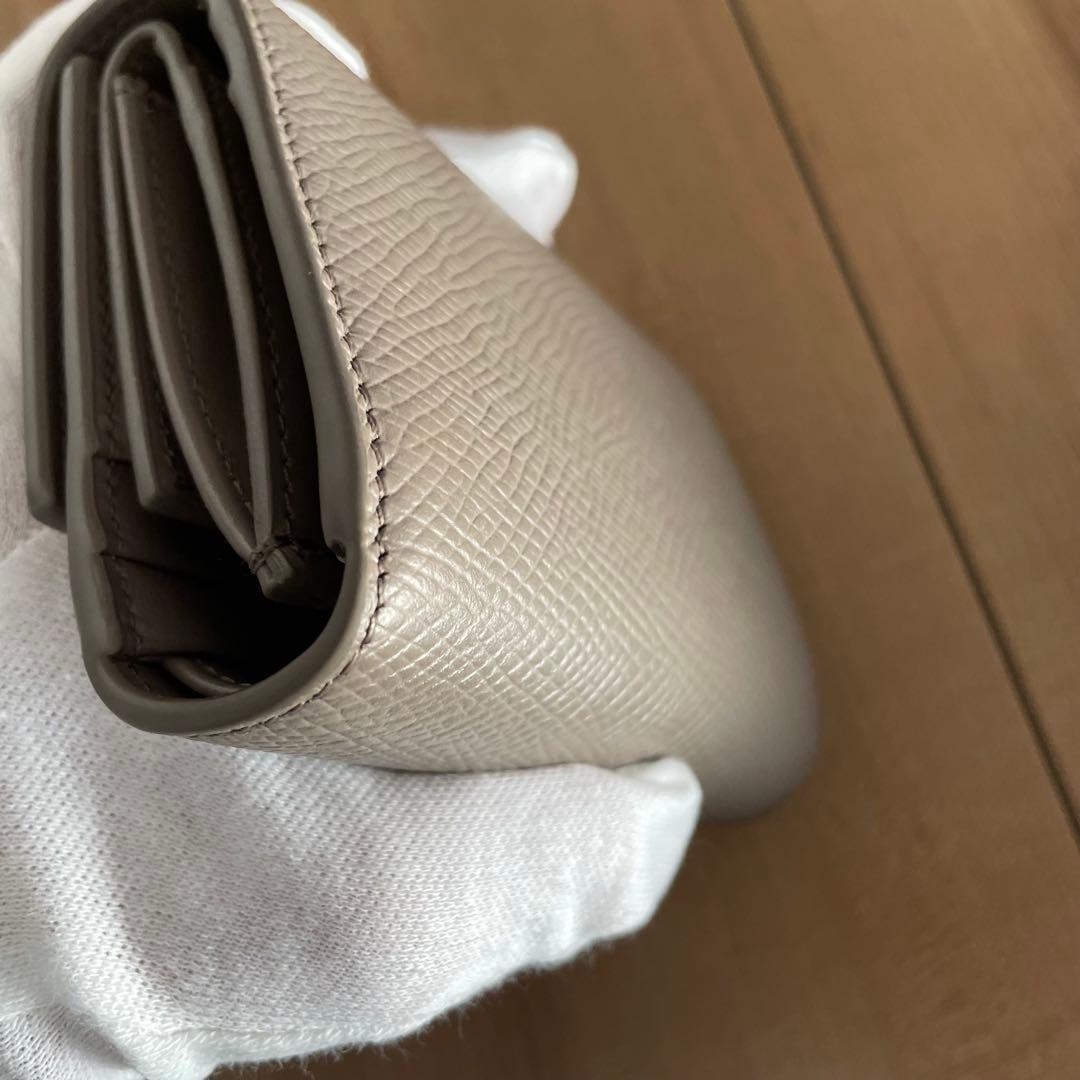 未使用級美品！　セリーヌ　三つ折り財布　トライフォールフォレット　箱付き