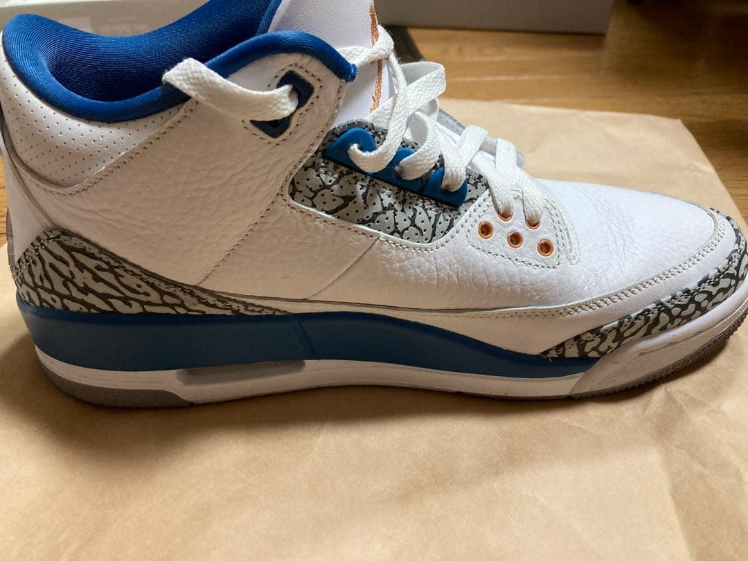 靴 AirJordan 3 Retro True Blue and Copper