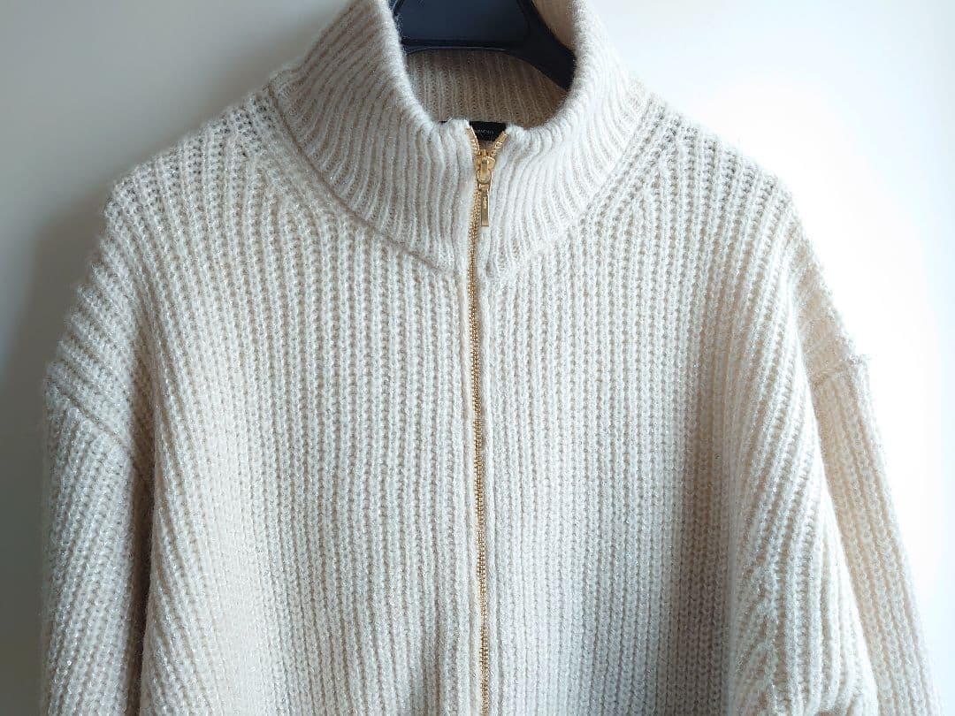 23区今季【洗える】スパンコールバルキー ダブルジップ ニットブルゾン