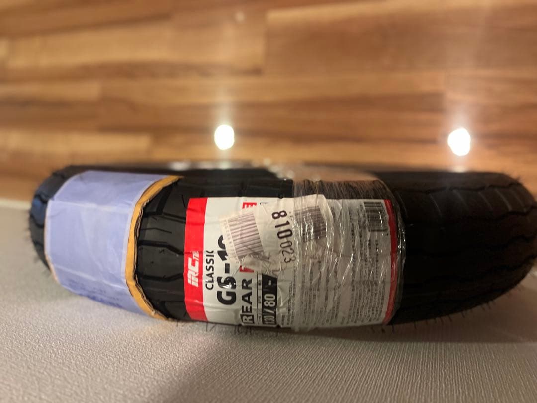 バイク　タイヤ　18インチ