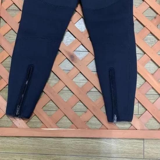 LARIAT【3mm FULL SUITS】Msize165cm ウェットスーツ