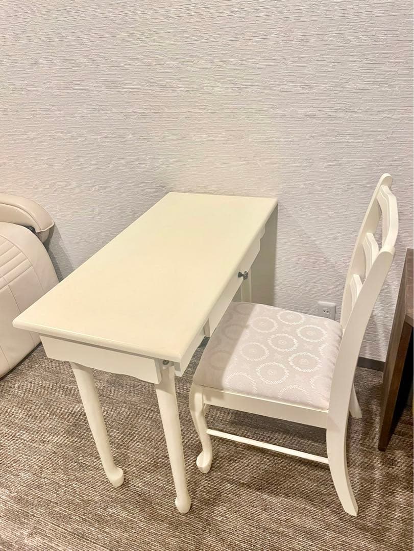 【デスク＆チェアセット】※大阪府箕面市　猫脚 姫系 ネイル サロン　ホワイト 白