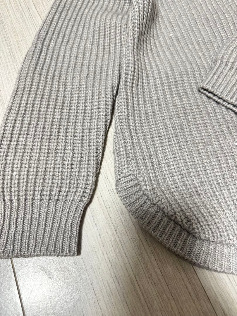ブルネロクチネリ　キラキラスパンコール　グレー ハイネック セーター