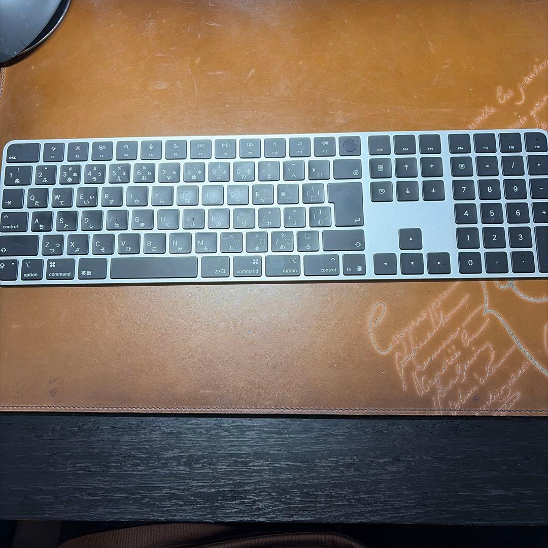 ワイヤレスBluetoothキーボード JIS配列 シルバー