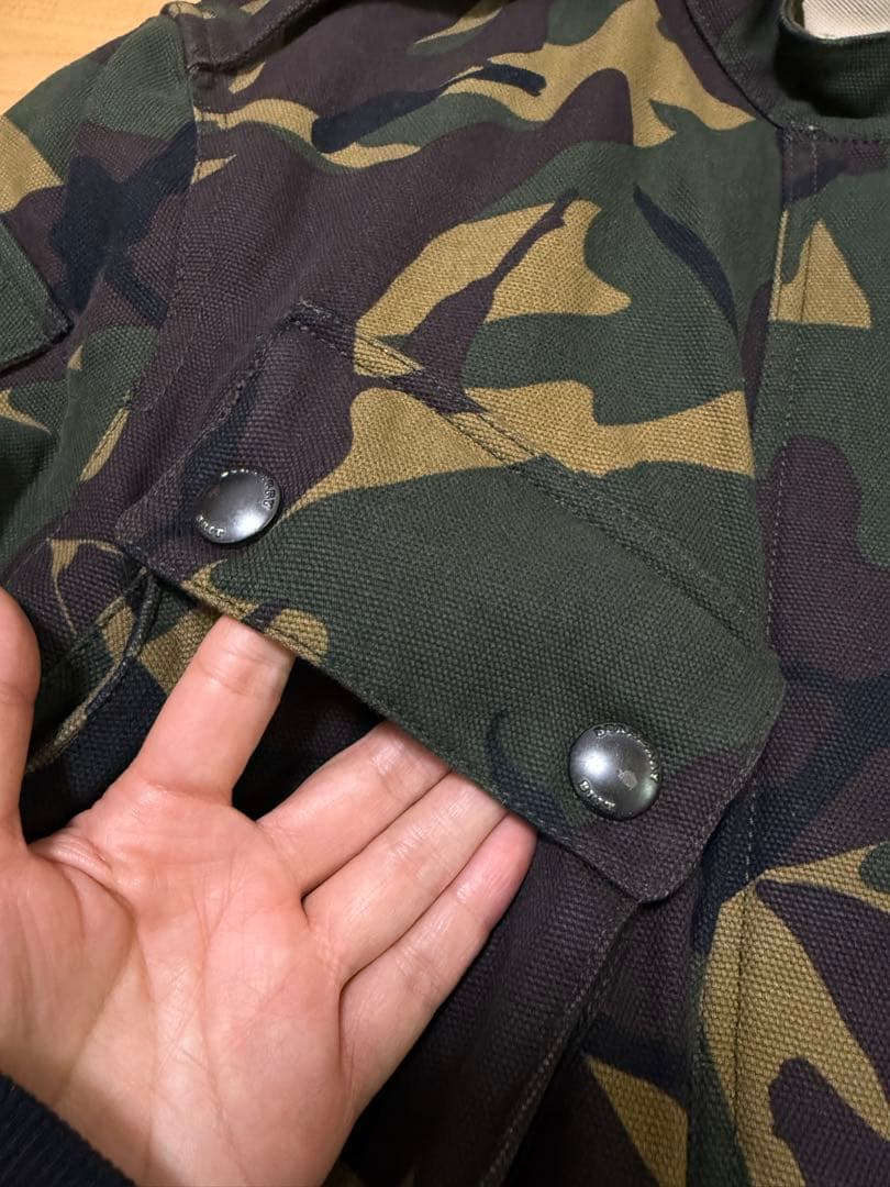Burberry バーバリー　迷彩 ミリタリージャケット ベルト付き