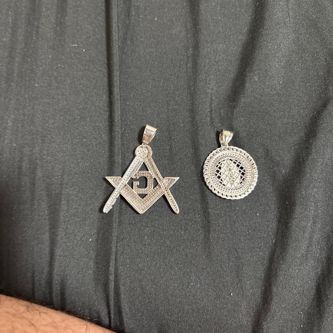 AVALANCHE ネックレストップ