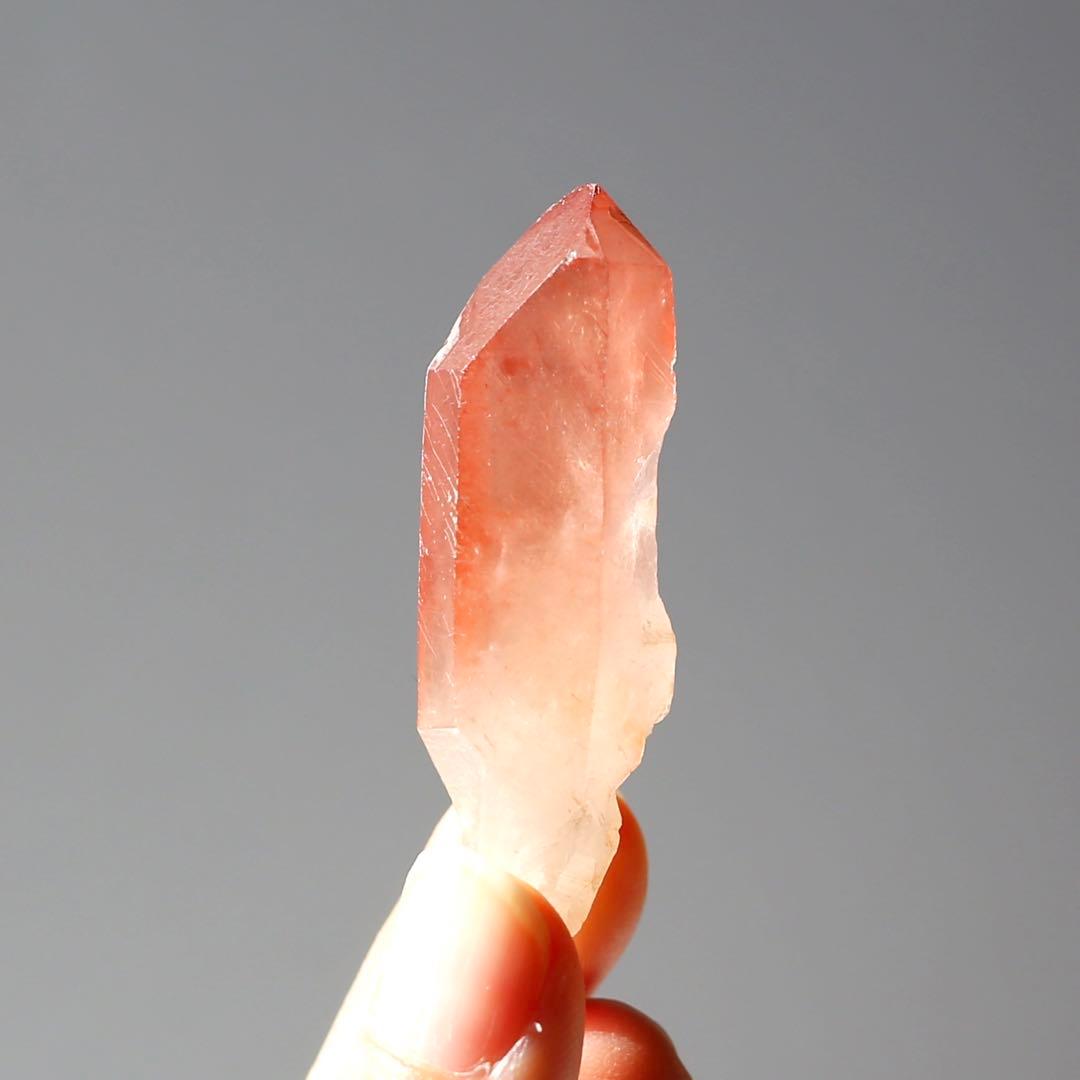 ディープピンクレムリアンシード 天然石 水晶 鉱物 一点物 クォーツ クリスタル