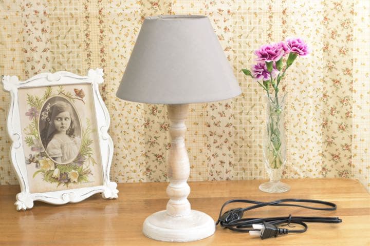 グランシュマン アンティーク調　ラフィネ　テーブルランプ　卓上スタンド 新品