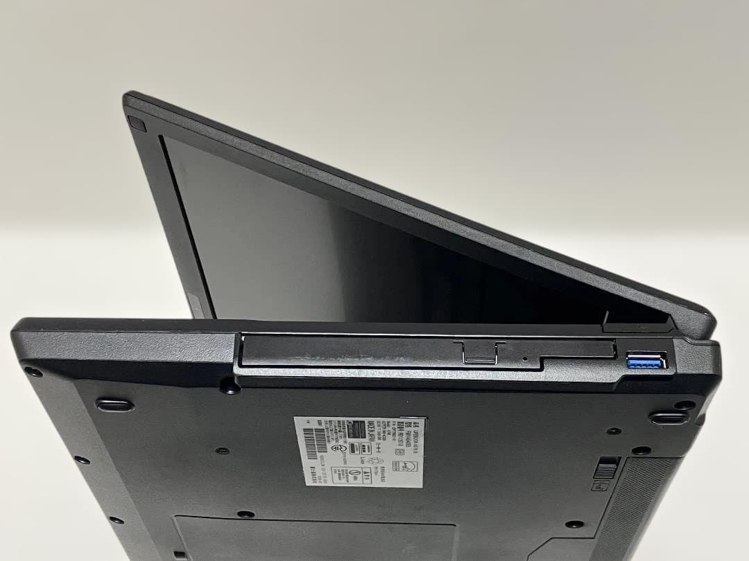 【最終値下げ】富士通ノートPC 8世代i3/8GB/新品SSD/Win11Pro