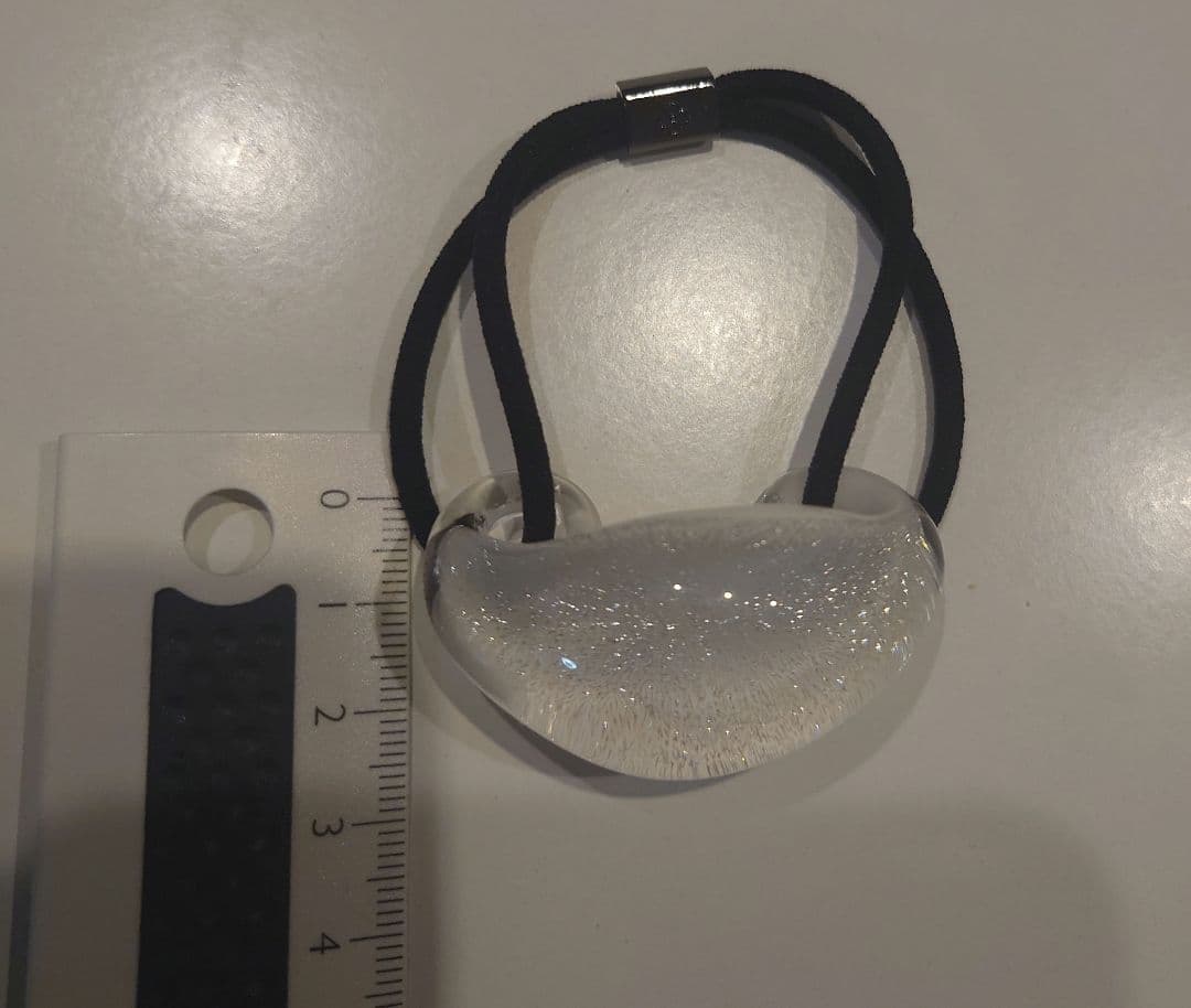 コレットマルーフ ガラス製ヘアゴム ホワイト