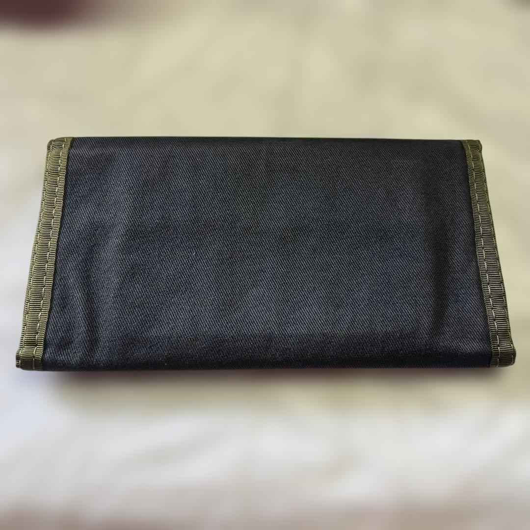 本日限定価格　STUSSY ステューシー 三つ折り　長財布　ブラック×カーキ