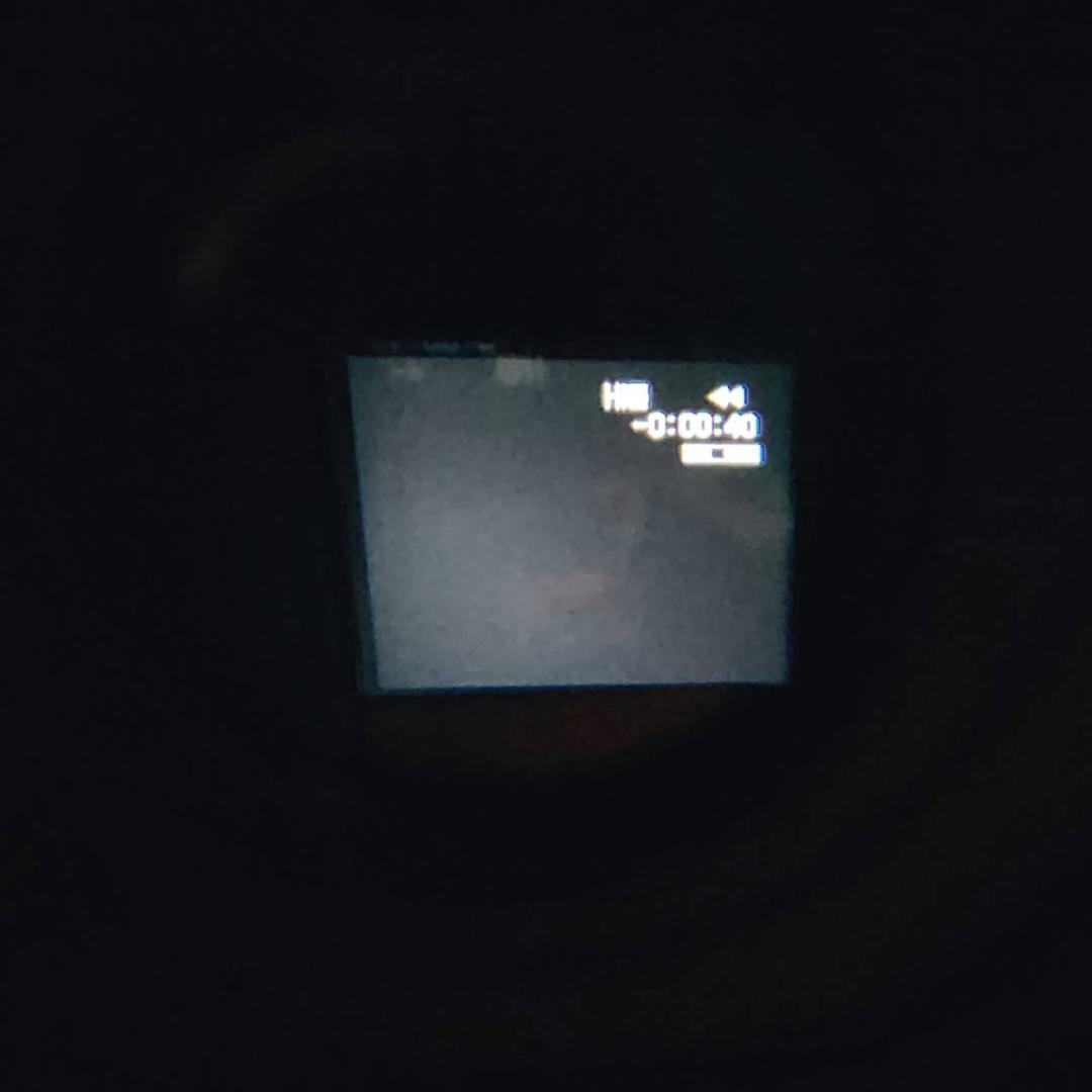 T*9様 【動作確認済】高画質 SONY Hi8 ビデオカメラ CCD-TR11