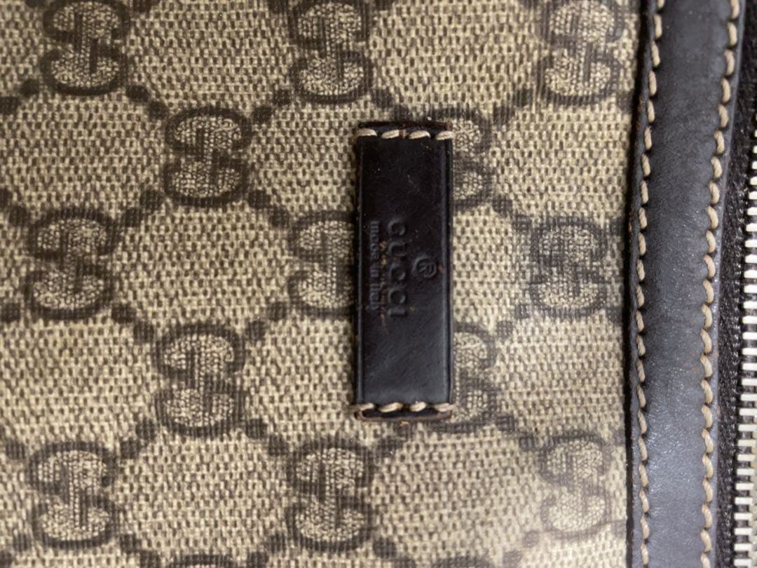 GUCCI バッグ