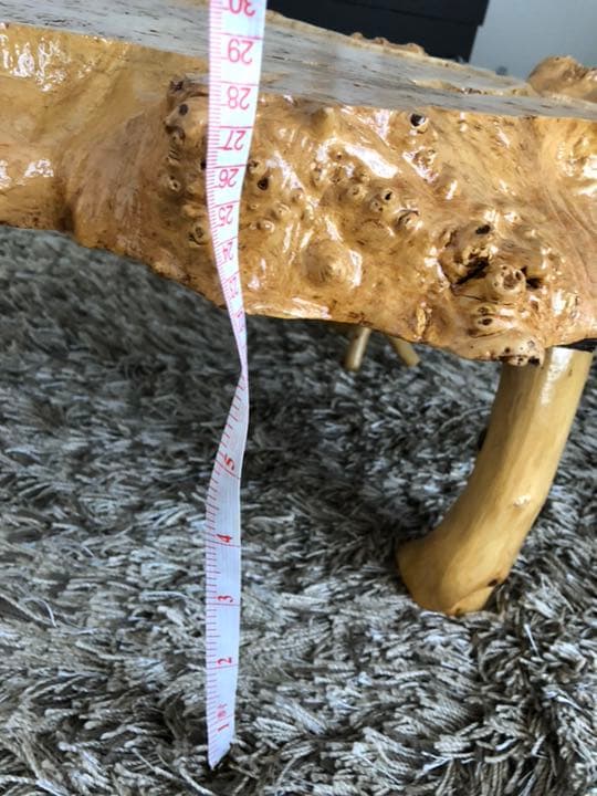 座卓  アンティーク 貴重な一本木の根、木彫りのテーブル