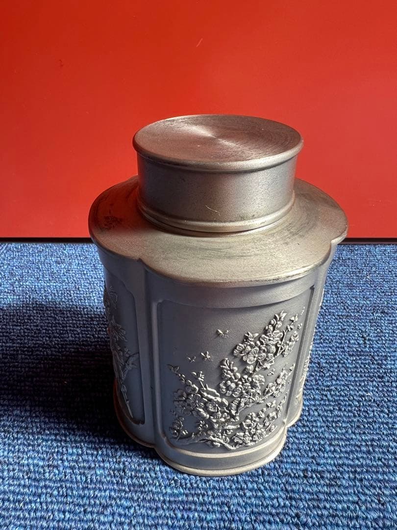 1076 ロイヤルセランゴール　ピューター　錫　茶筒