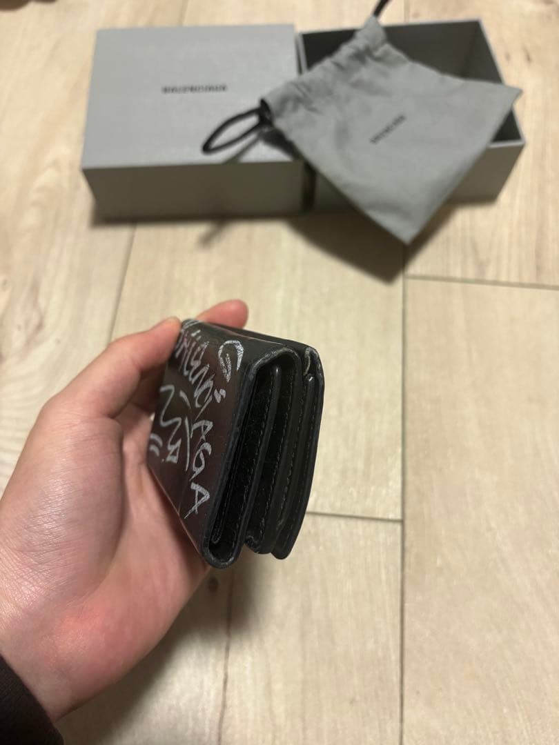 【製造番号あり】BALENCIAGA バレンシアガ 3つ折り財布