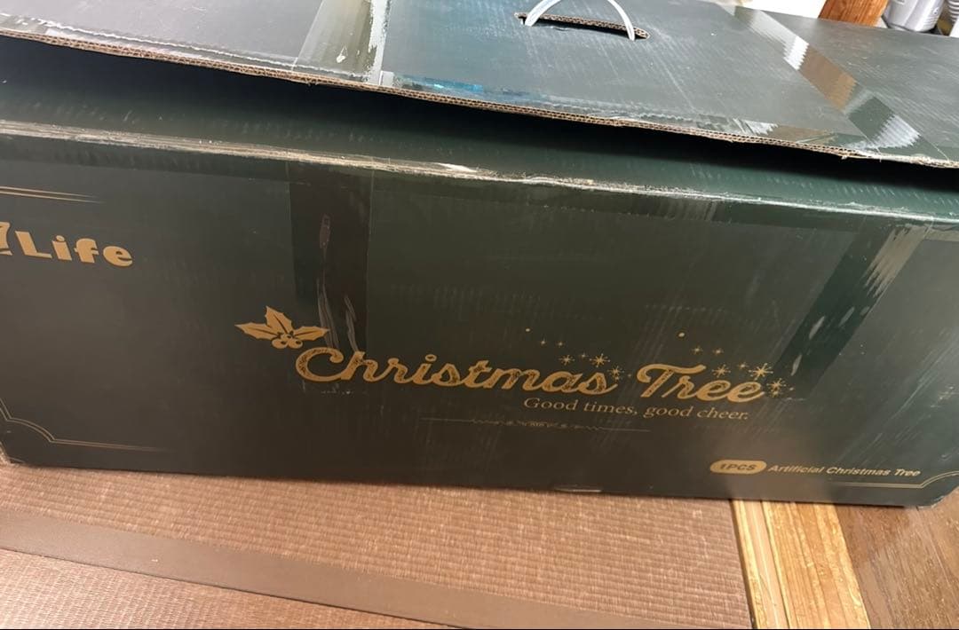 クリスマスツリー　松ぼっくり　180センチ　大きい　新品未使用