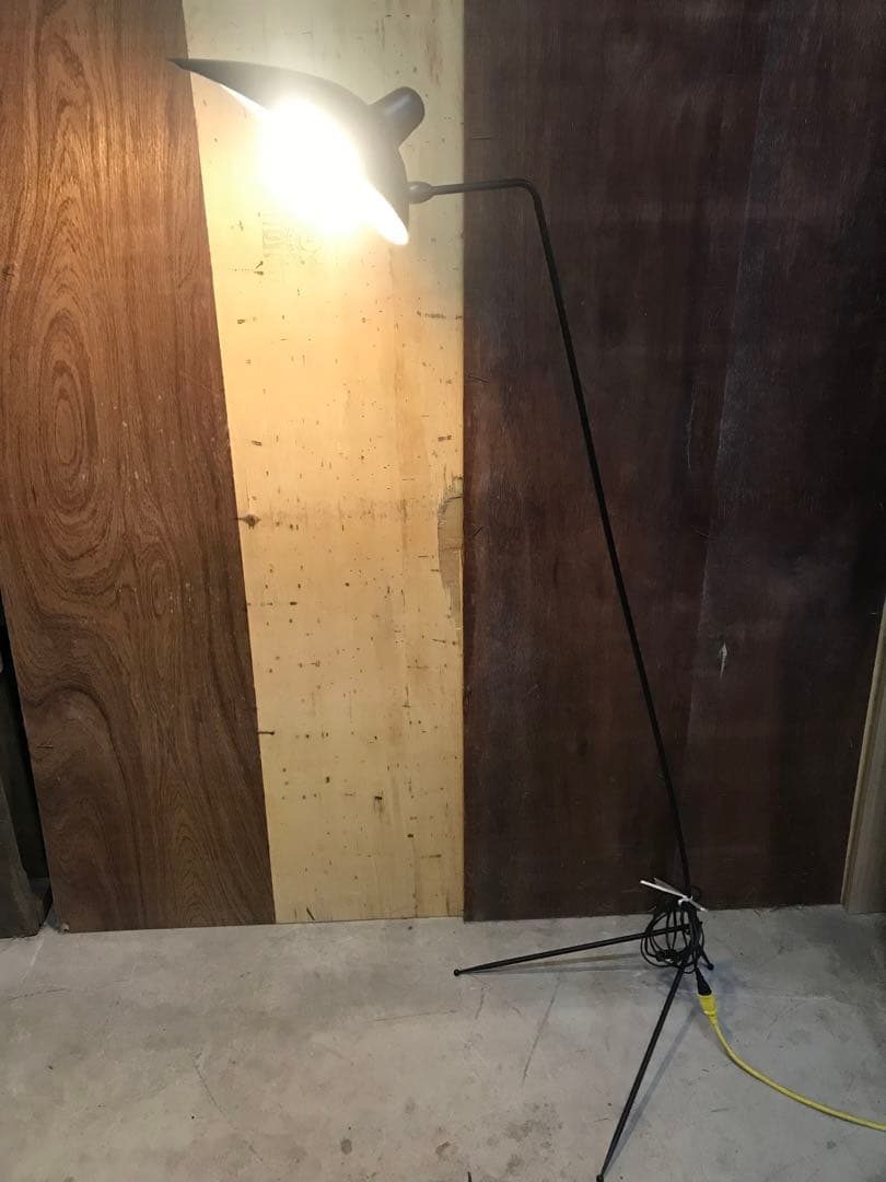 IDEE イデー セルジュ・ムーユ　LAMPADAIR 1 LUMIERE