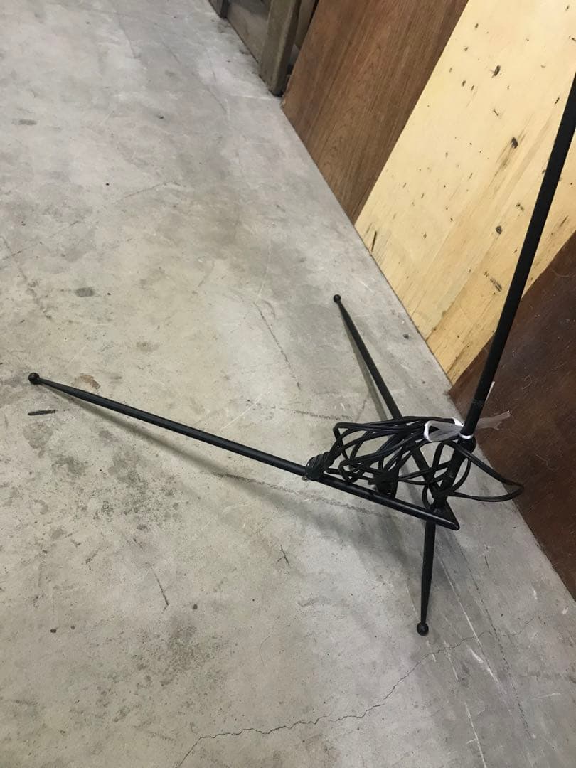 IDEE イデー セルジュ・ムーユ　LAMPADAIR 1 LUMIERE