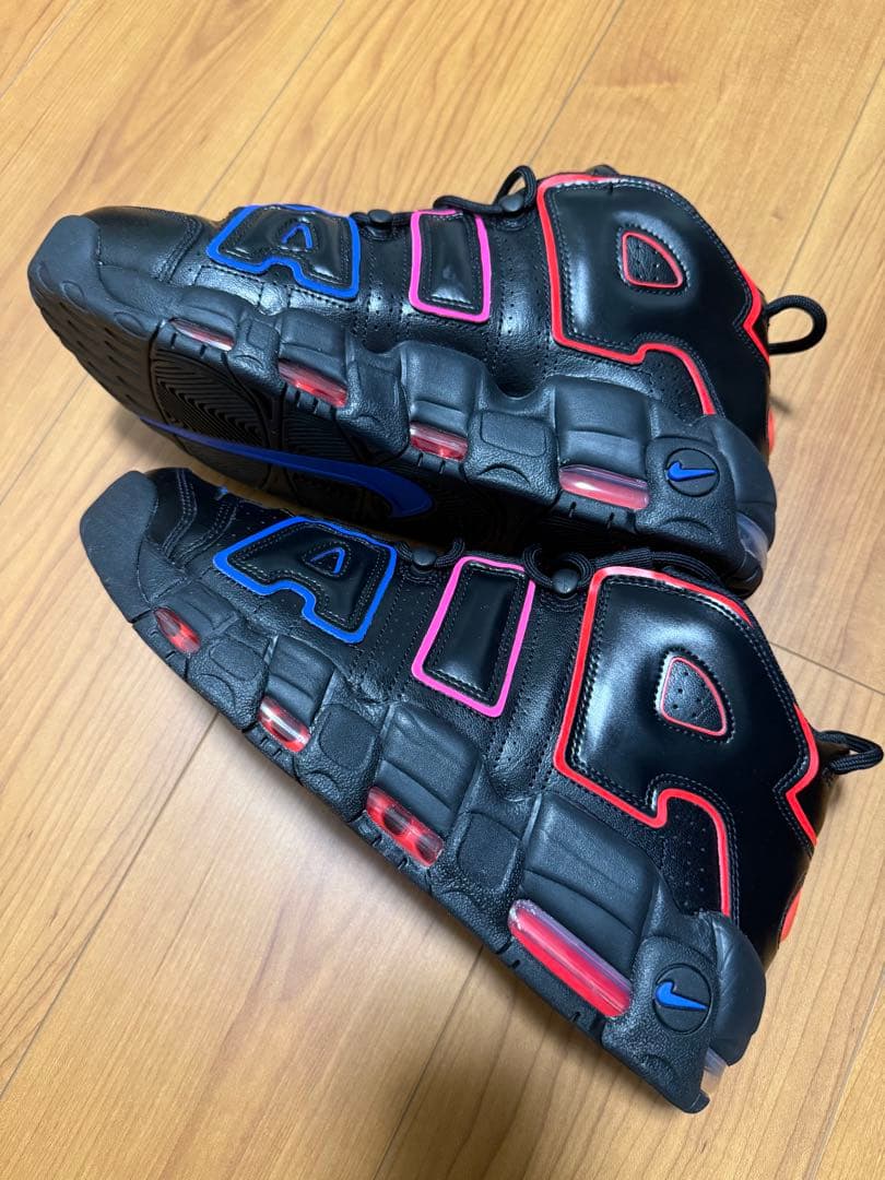 Nike ハイカットスニーカー ブラック/レッド/ブルー