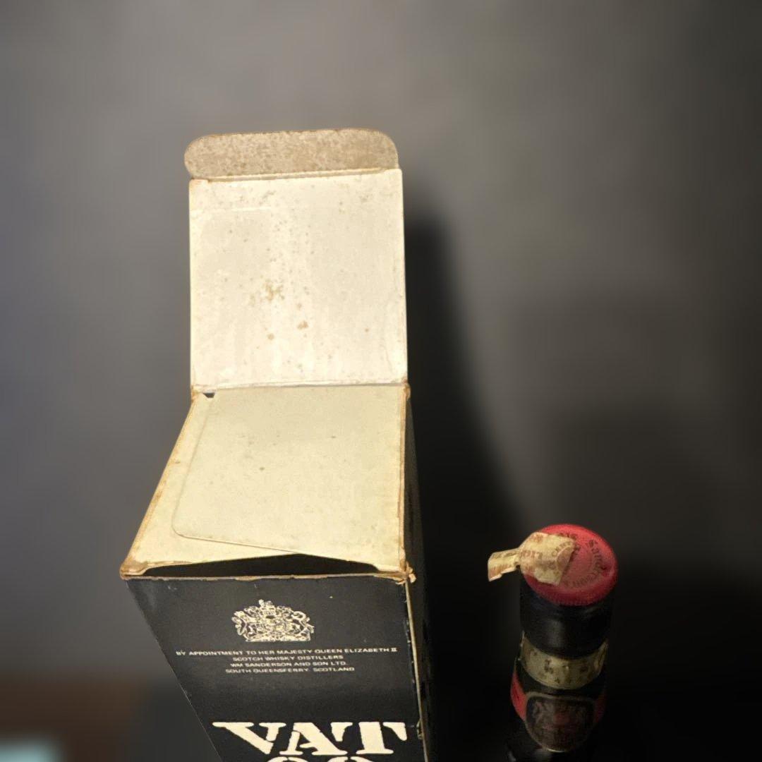 VAT 69 スコッチウイスキー 未開封　古酒　箱付き