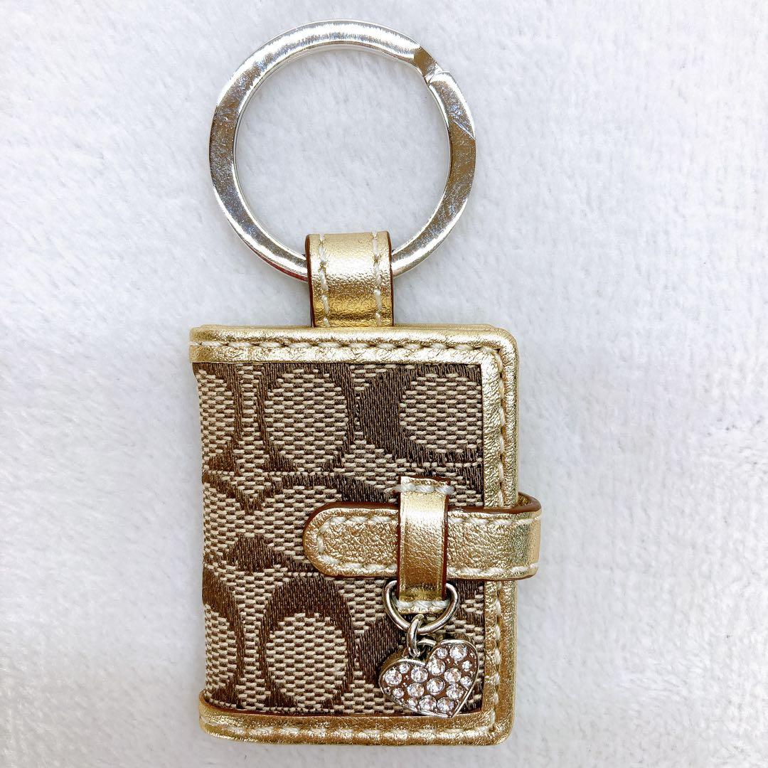 ✨美品✨COACH 手帳型 シグネチャー キーホルダー ピクチャーフレーム