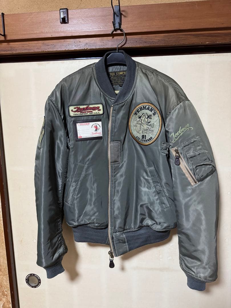 テッドマンオリーブMA-1 フライトジャケット パッチ付きサイズ42