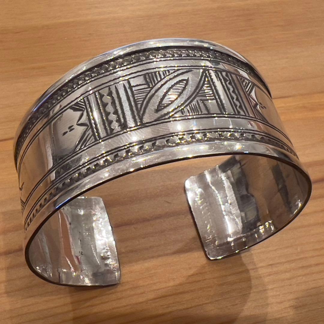 Touareg Silver トゥアレグ族　バングル　美品