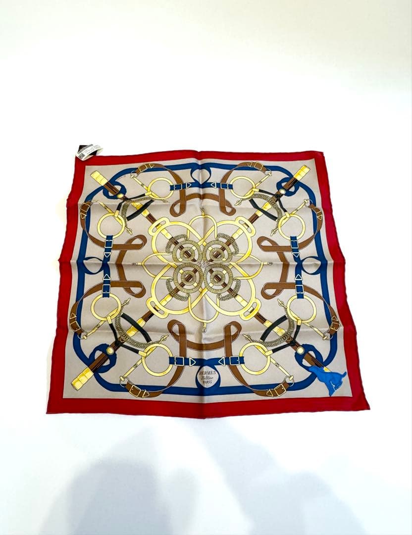 HERMES カレ45 Eperon d'Or スカーフ