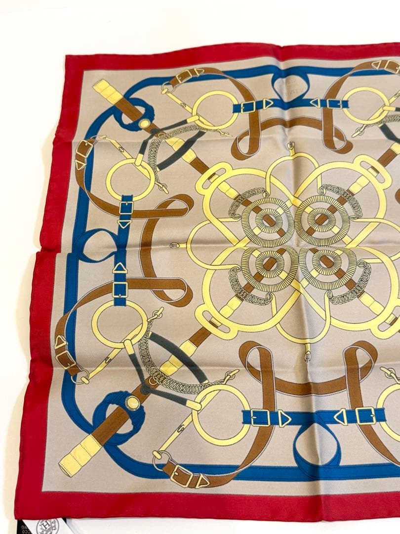 HERMES カレ45 Eperon d'Or スカーフ