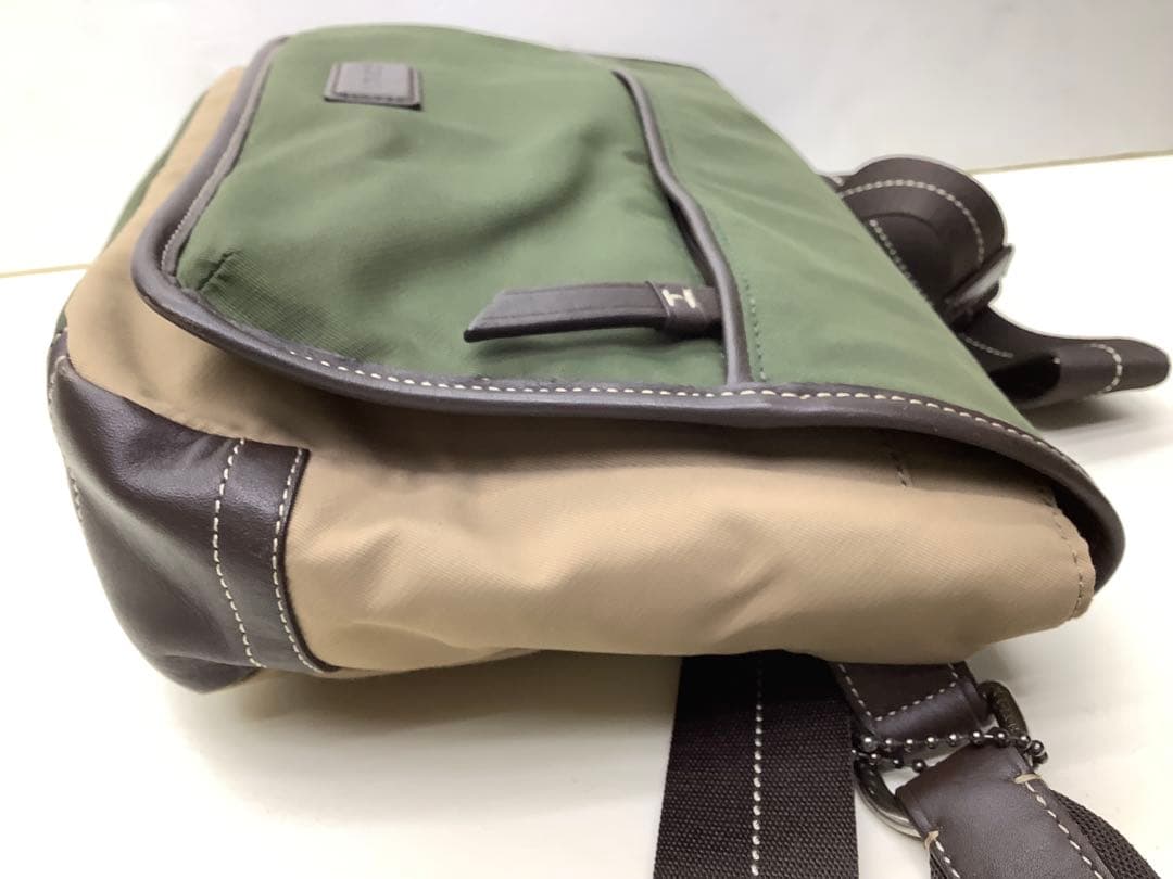 送料無料￼COACH 美品 メンズメッセンジャーバッグ ショルダーバック￼