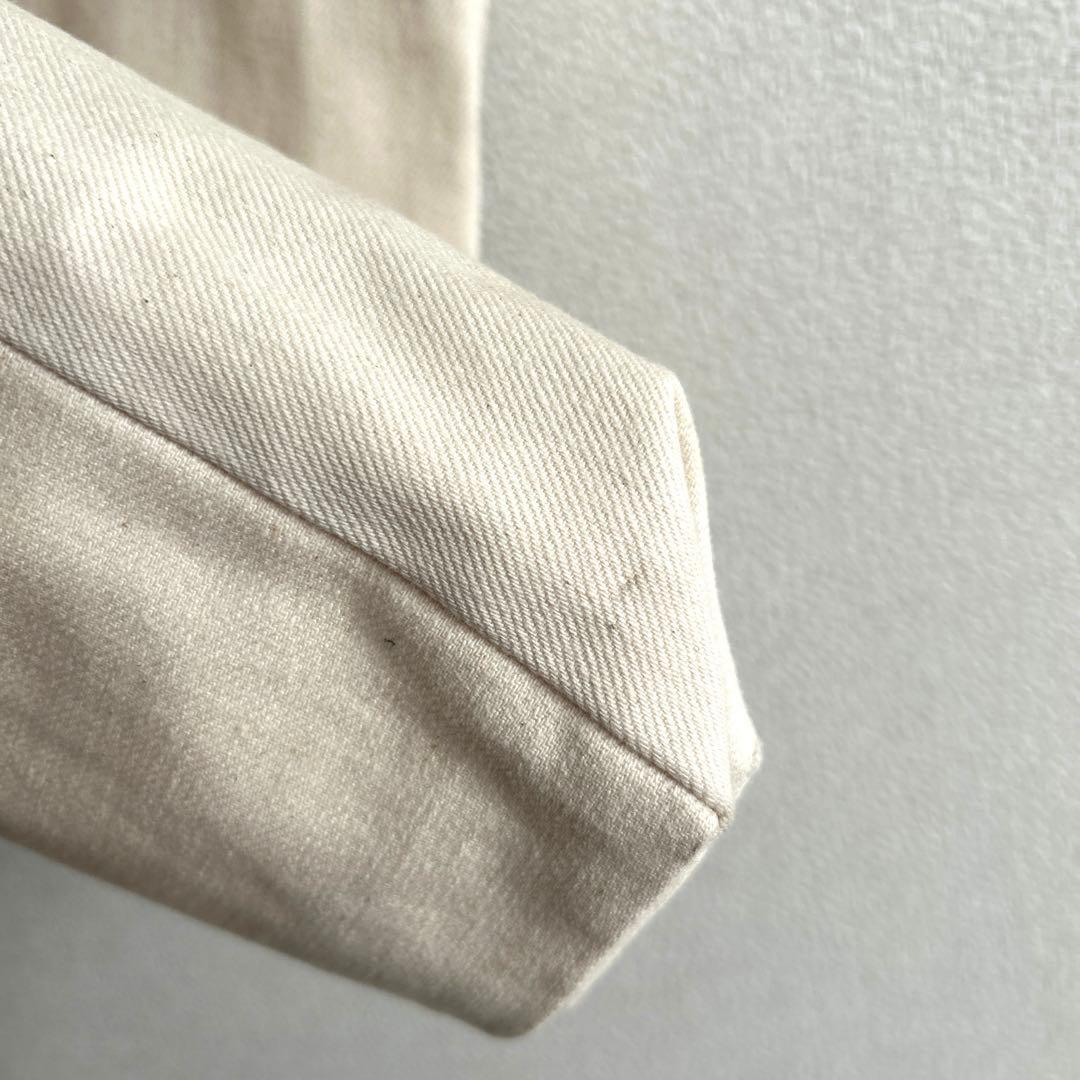 A.P.C アーペーセー Laure ブラックロゴトートバッグ