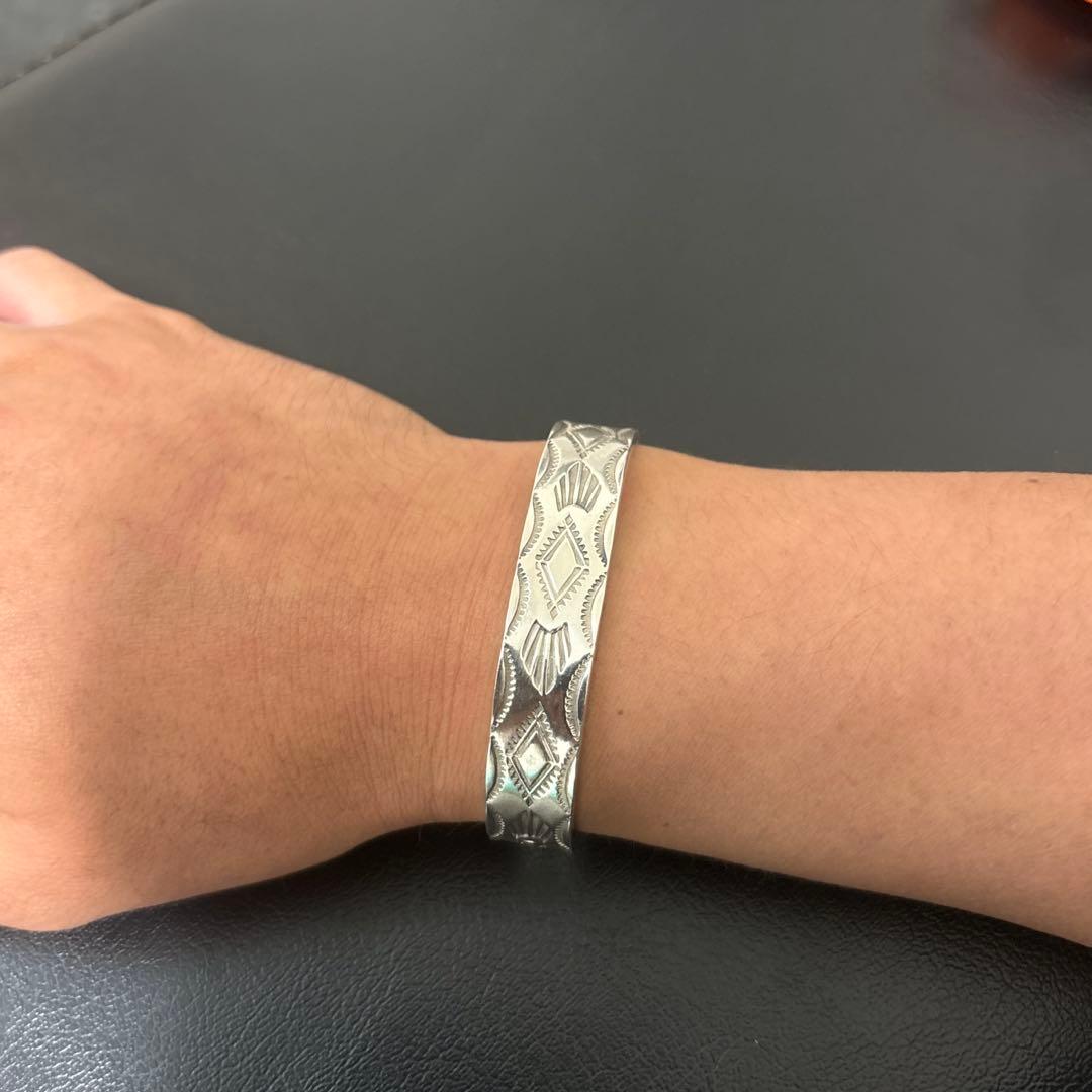 ファーストアローズ　FIRST ARROW's バングル