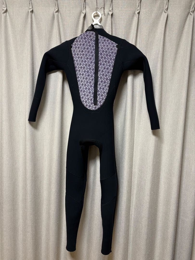 BILABONG(ビラボン) 5×3mm セミドライ レディースMLサイズ