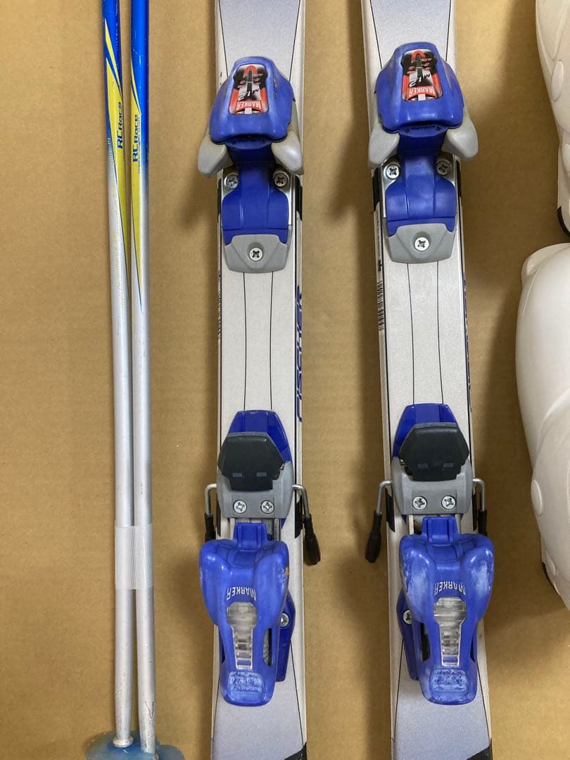 Fischer　ジュニア用　スキー板128cm ブーツ24cm ストック95cm