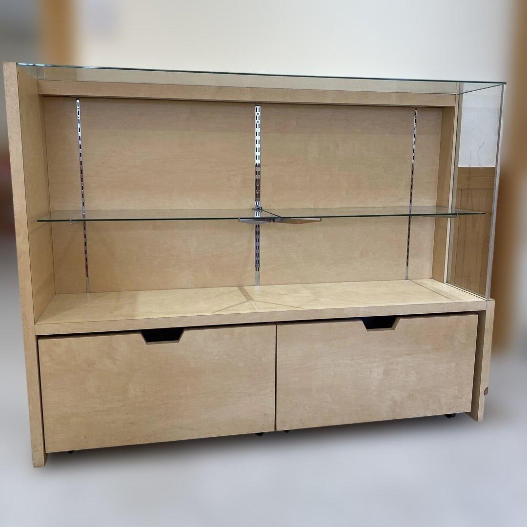 ディスプレイ棚