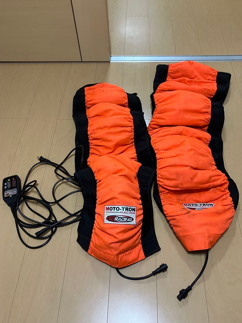 MOTO-TRON T2RACINGタイヤウォーマー