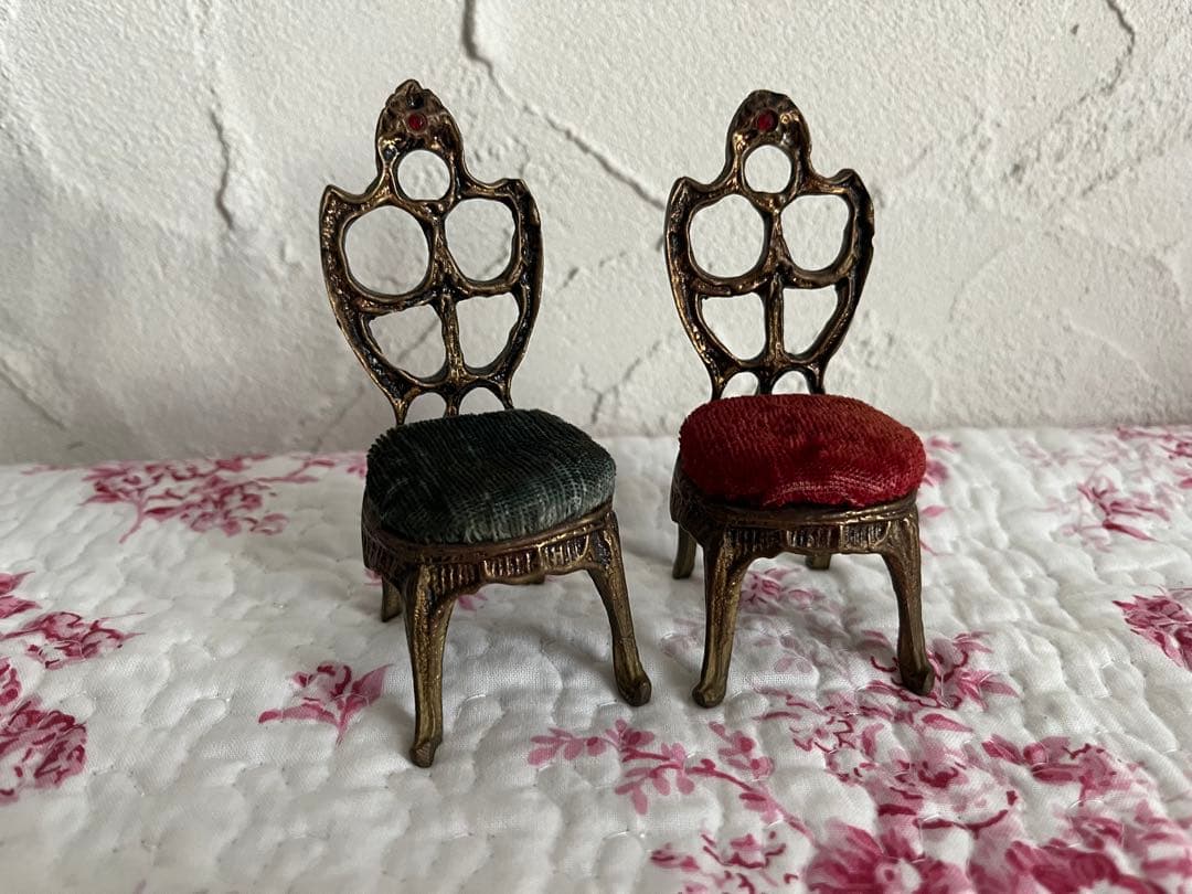 ☆値下げ☆　フランスアンティーク　ミニチュアの椅子セット 2個