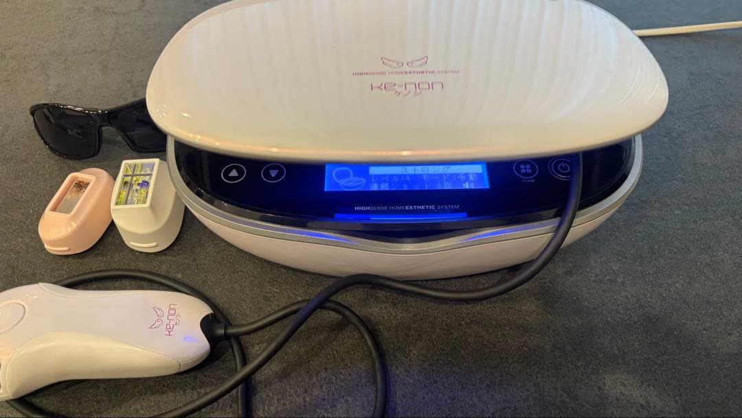 ケノン　K-201 脱毛器 10段階設定 サングラス付き