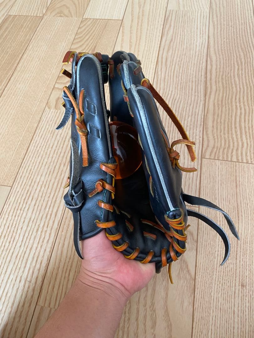 ミズノプロ硬式内野手用グローブ