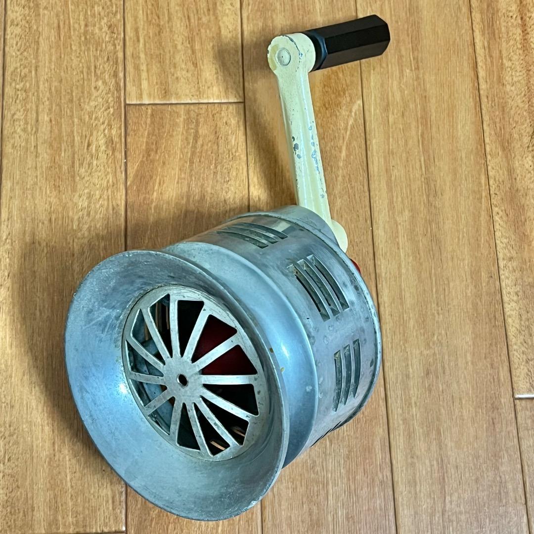 く*み様 手回しサイレン ハンドサイレン 手動サイレン機 警報器 昭和レトロ ア