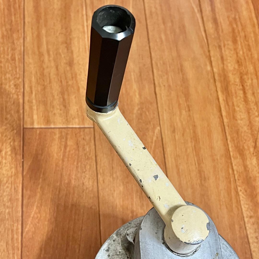 く*み様 手回しサイレン ハンドサイレン 手動サイレン機 警報器 昭和レトロ ア