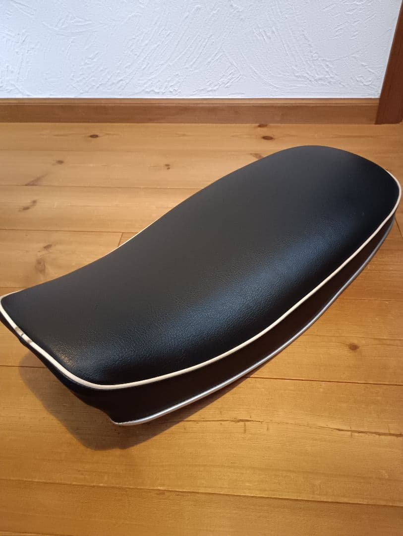 SR400 SR500　スティンキー製ダブルシート