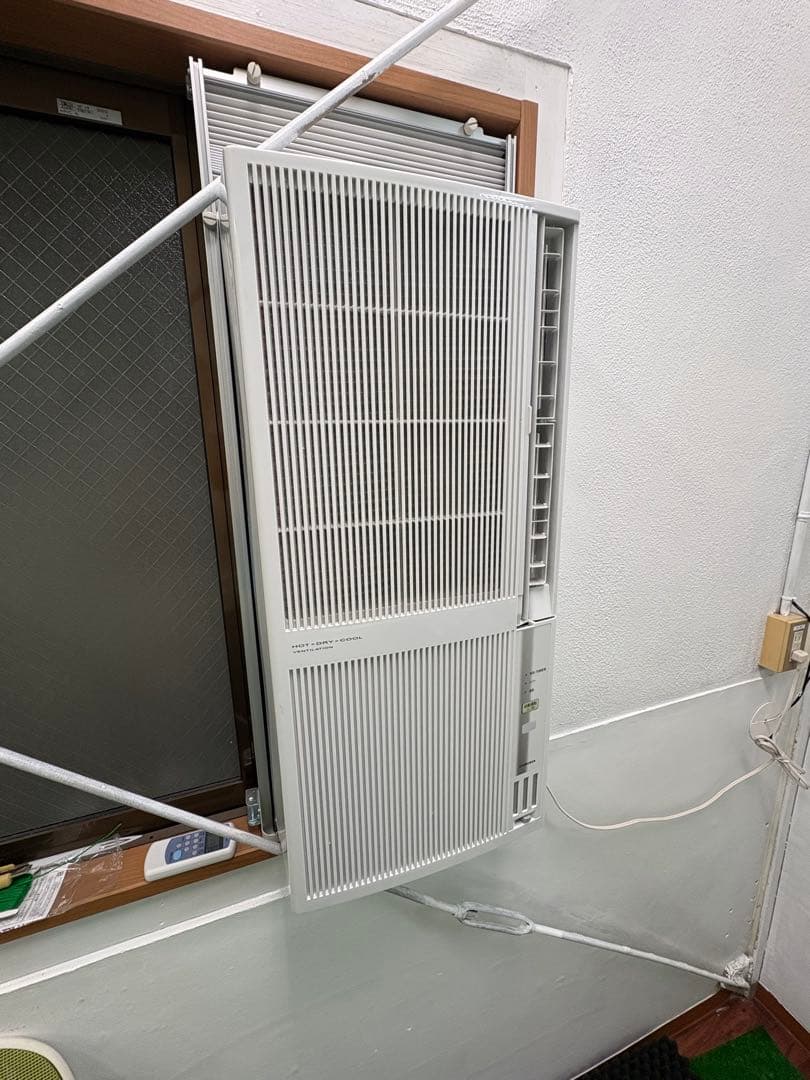 CORONA 窓 エアコン